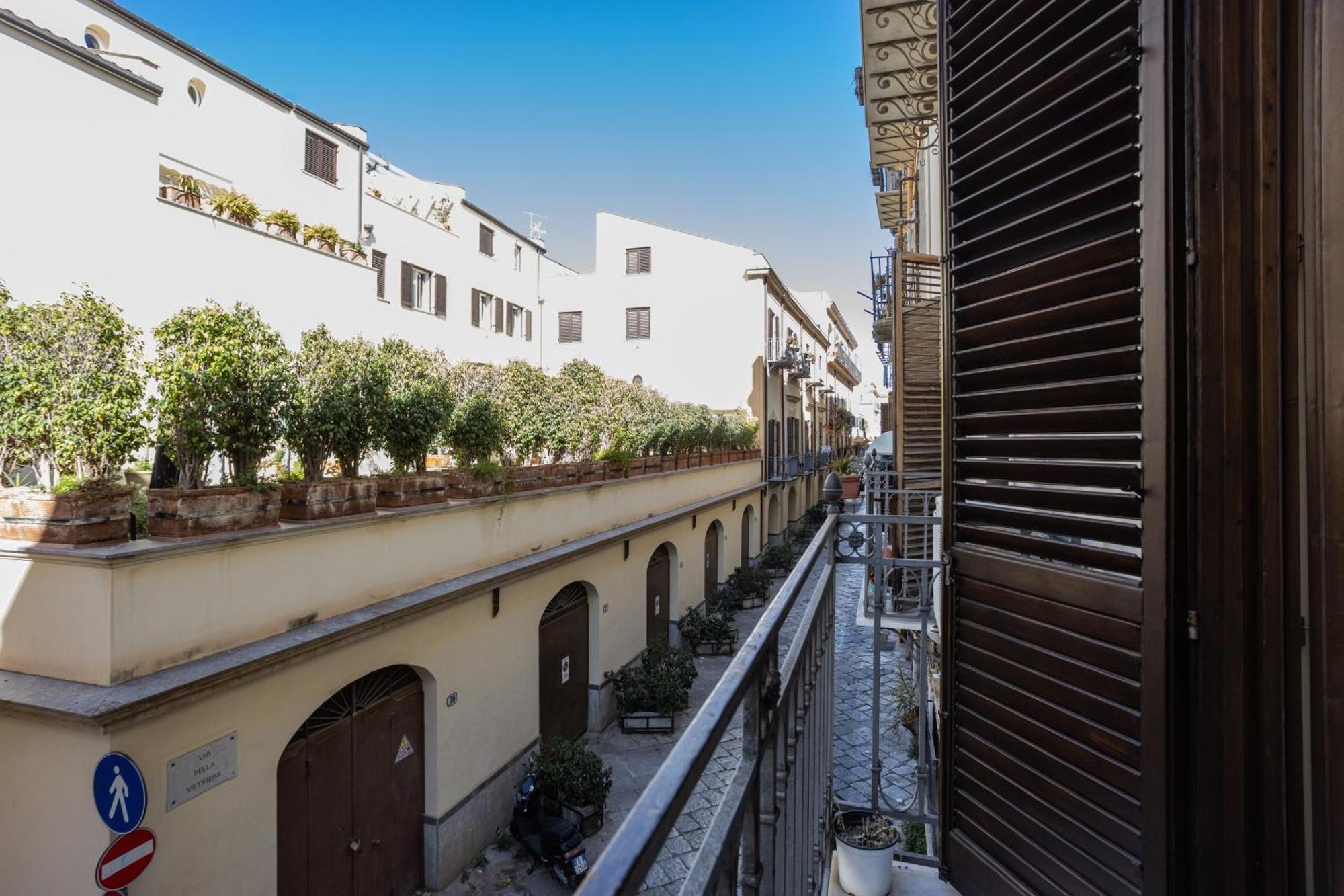 Hola House Alla Kalsa Palermo Exterior photo